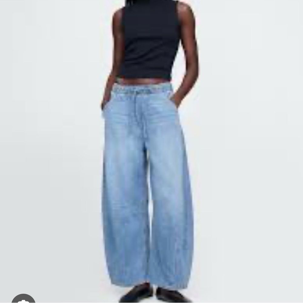 NWOT Gap High Rise Horseshoe Jeans